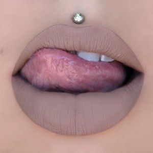 Jeffree Star Posh Spice Liquid Lipstick